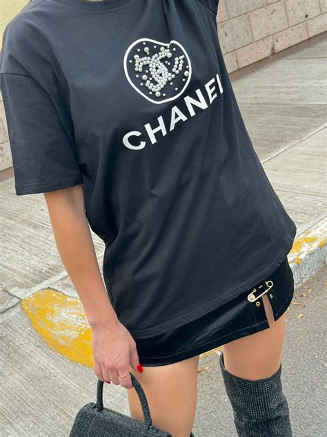 playera chanel|Chanel online shop.